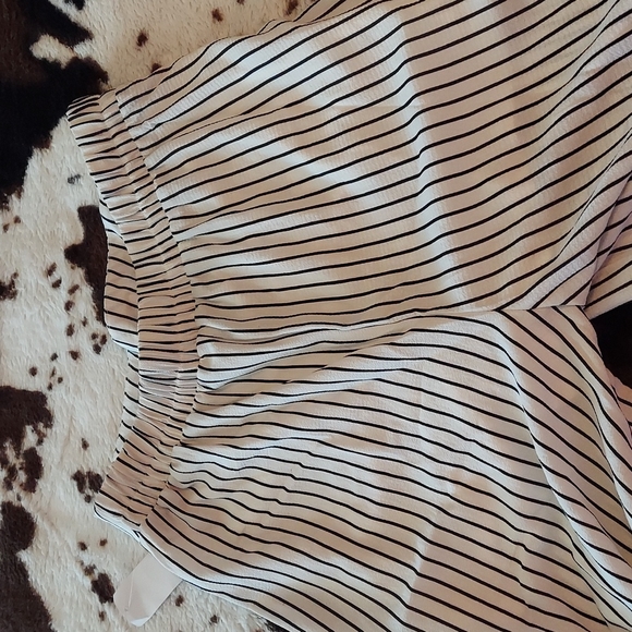 Justify Pants - Picture 3 of 3